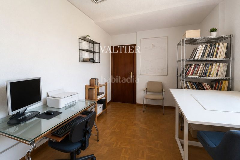 Foto 1d0b4d0c-adea-47a6-986e-408f176f8faa. Pis amb aparcament a Lista Madrid