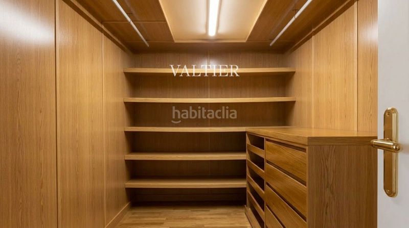 Foto b0e95ab9-48f2-425a-981c-fc2c6f1aea33. Rent flat in Lista Madrid