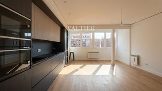Pis a Ibiza. Exclusiva vivienda reformada de 3 dormitorios en ibiza, madrid