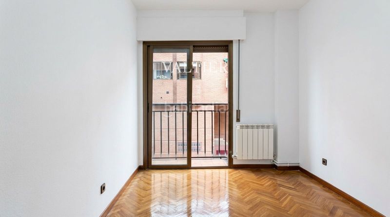 Foto dbff9f86-c2e2-451d-b587-b82fd1eb049a. Lloguer pis a Prosperidad Madrid