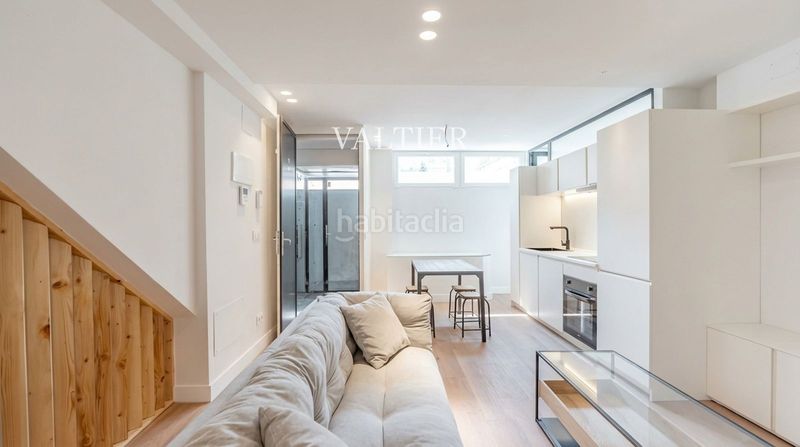 Foto d33fbcef-debe-4bb3-b066-e903a3901ee0. Affitto duplex in Guindalera Madrid