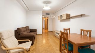 Etagenwohnung in DE GABRIEL DÍEZ