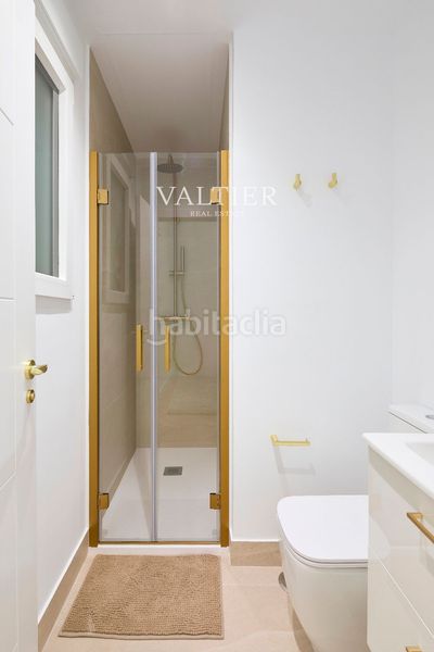 Foto 70b74e52-ed24-471f-a2a9-7646e46593cf. Pis a Embajadores-Lavapiés Madrid