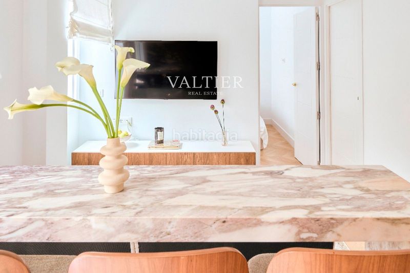 Foto ce09c88b-1a6e-4807-ba6a-d6a2396c504e. Pis a Embajadores-Lavapiés Madrid