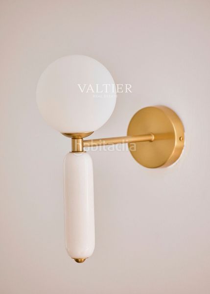 Foto e8db67d4-e126-4521-82d8-bce48d257f75. Pis a Embajadores-Lavapiés Madrid