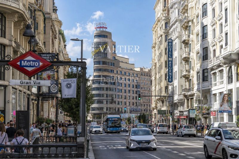 Foto a993fbab-9f88-4728-a2a9-e27256638404. Location duplex dans Arapiles Madrid