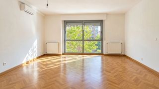Flat in DE MÉNDEZ ÁLVARO