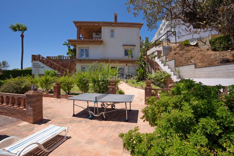 Foto abd5d1e0-ac37-4f9e-8d71-1f00b140f977. Xalet amb xemeneia aparcament piscina a Riviera del Sol Mijas