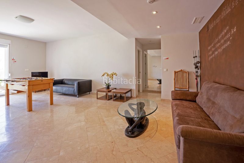 Foto b0dea233-83a2-4960-82fa-d3f45712e8fb. Xalet amb xemeneia aparcament piscina a Riviera del Sol Mijas