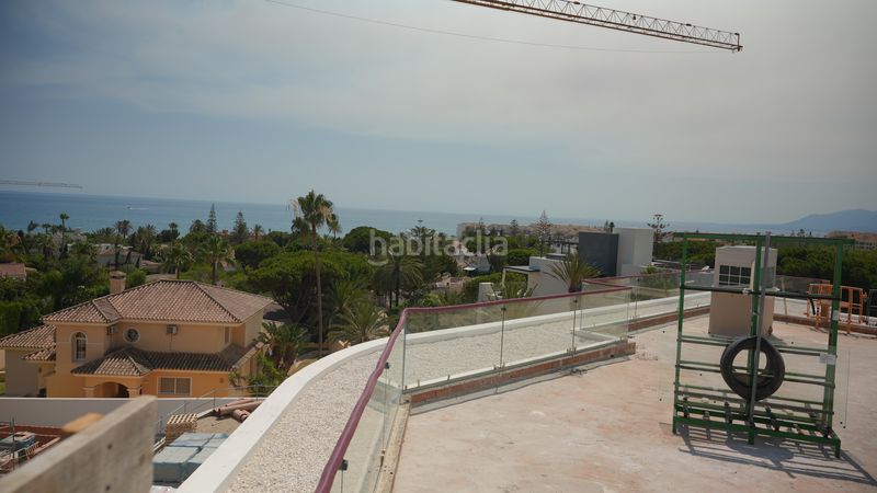 Foto 40492e32-07d5-4e35-aa22-ed38e6d5db82. Chalet en Costabella Marbella