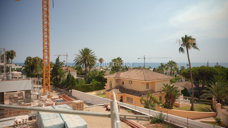 Foto 85a59348-83cf-4eac-9476-ac3b6ddd2bfa. Chalet en Costabella Marbella