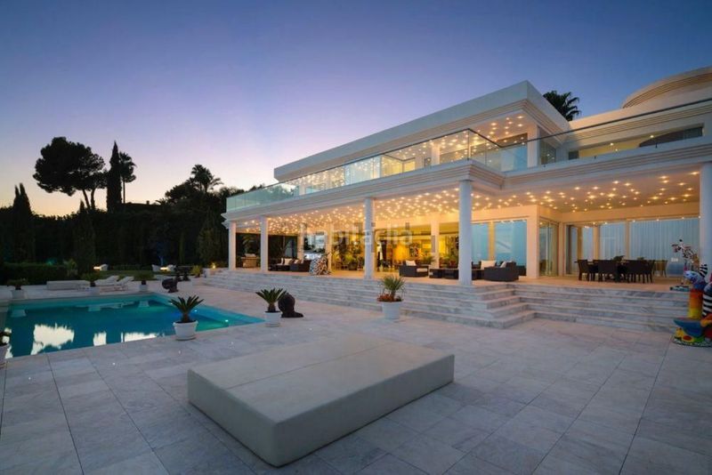Foto 4c0e7ec4-dced-48f0-b808-a02d60990367. Miete chalet in Sierra Blanca Marbella