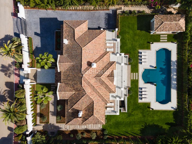 Foto d7ee2e6f-de41-4e4a-b35c-2ccd92a86baf. Chalet mit heizung parking pool in Nagüeles Alto Marbella