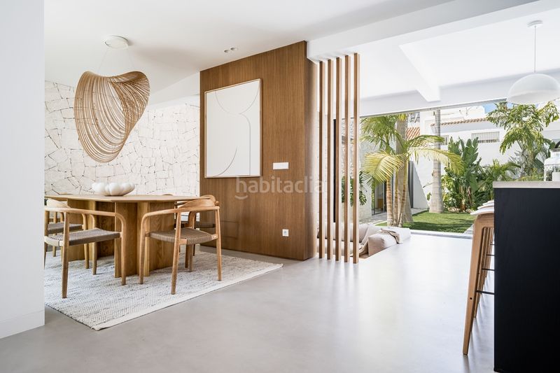 Foto c8e11f7b-4867-4933-9f00-9cc33948b750. Xalet amb calefacció aparcament piscina a La Dama de Noche - La Alzambra Marbella