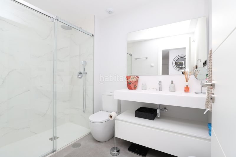 Foto abb5a018-d260-4347-8db9-0235458a0c6d. Apartament amb calefacció aparcament piscina a altos de Estepona Estepona
