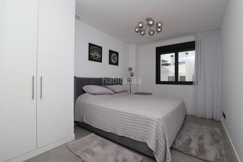 Foto b715ea78-d224-4709-bfe9-9bf9f26cd847. Apartament amb calefacció aparcament piscina a altos de Estepona Estepona