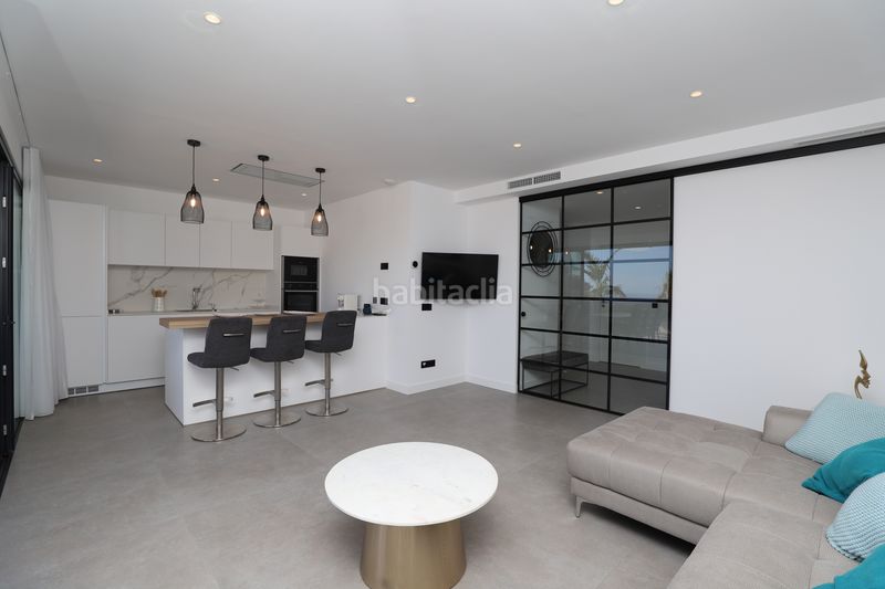 Foto be5c5906-9d7b-4c13-9b92-d4d7ea073cb4. Apartament amb calefacció aparcament piscina a altos de Estepona Estepona