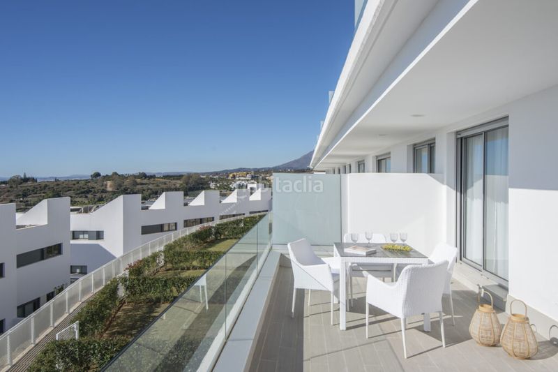 Foto 7c5be704-f71a-4b93-8795-2bdebbc72243. Apartament amb calefacció aparcament piscina a Cancelada Estepona