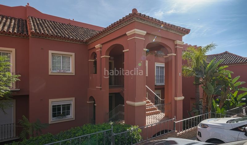 Foto 0b04b5c2-01d9-4085-993f-72679ced3047. Àtic amb calefacció aparcament piscina a los arqueros - puerto del almendro Benahavís