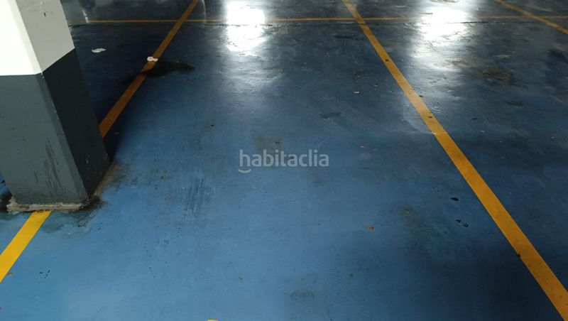 Foto 1961f3e9-46fa-4263-ae87-8143918e0d31. Pis amb aparcament a La Buhaira Sevilla