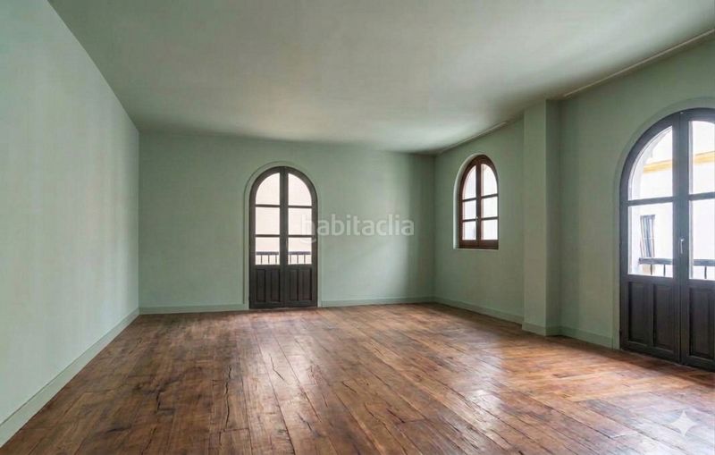 Foto f6739aba-ef03-439a-bc84-410bb2dd96ca. Edificio in Encarnación - Regina Sevilla