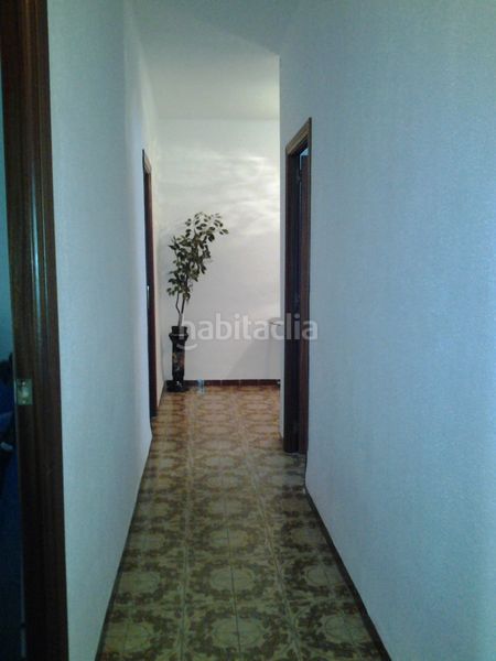 Foto 0db0e788-83d3-48cb-87c3-8296d75a35e4. Pis amb aparcament a Triana Oeste Sevilla