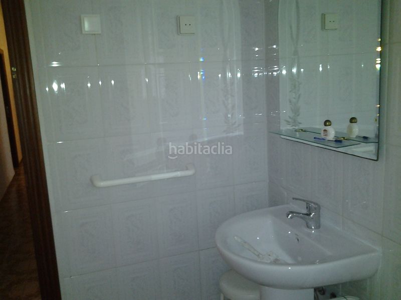 Foto 157d5dae-a440-4b4f-a92b-3e73bc43a669. Pis amb aparcament a Triana Oeste Sevilla