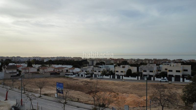 Foto 334fa491-a3e6-40e1-97bc-ca88a945dc26. Casa aparellada a Calafell - duesaigues 61 a Bellamar Calafell