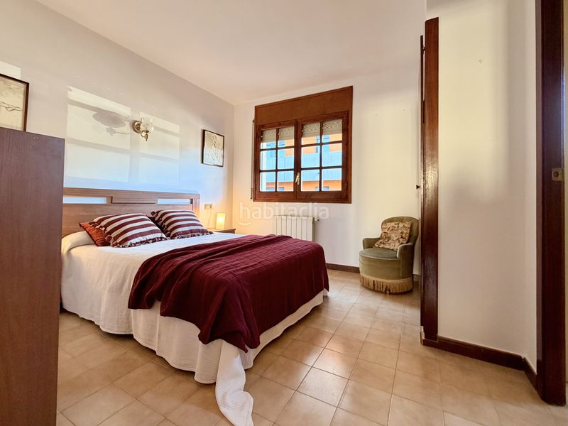 Foto 5a346b75-7e42-4033-86c6-38a4e2ab7f6c. Casa adossada a Calafell - cl jaume pallares 1 a Calafell