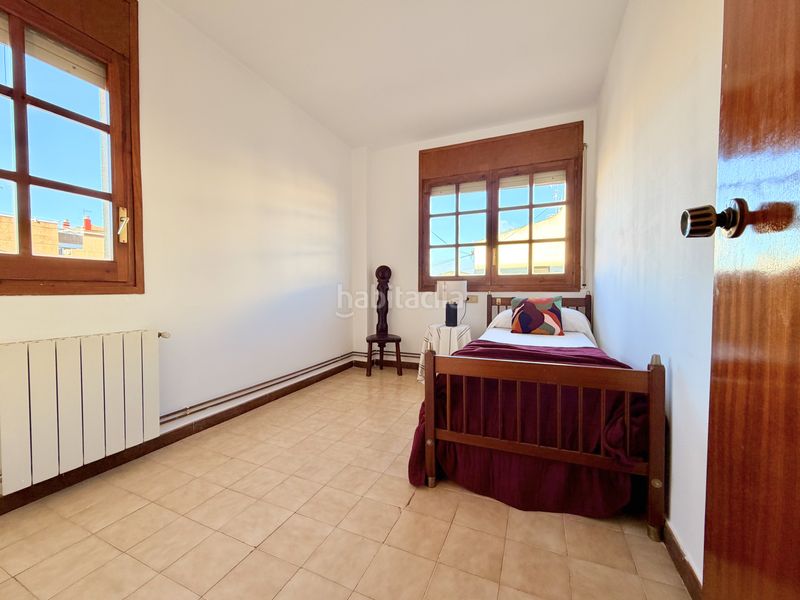 Foto 5cd83909-5228-4c8f-ac8c-cbbc9d650605. Casa adossada a Calafell - cl jaume pallares 1 a Calafell