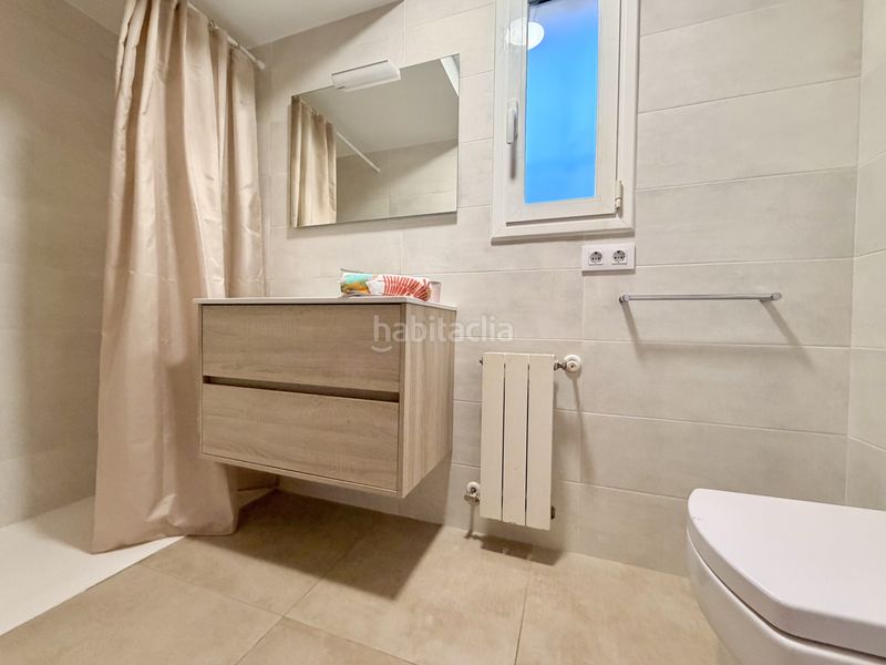 Foto 7cb9666c-4589-4fb7-b3d4-a5a98dd95c08. Casa adossada a Calafell - cl jaume pallares 1 a Calafell