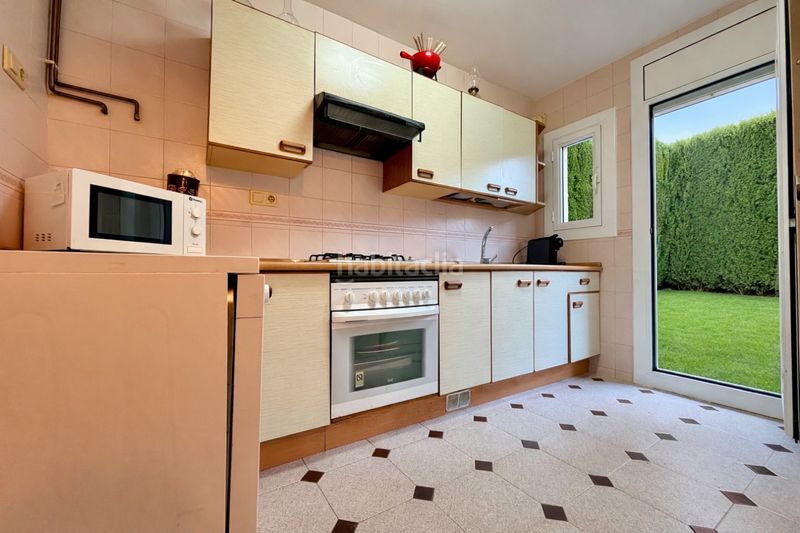 Foto 83920031-d46a-44b3-84ab-9cf6293d9d2f. Casa adossada a Calafell - cl jaume pallares 1 a Calafell