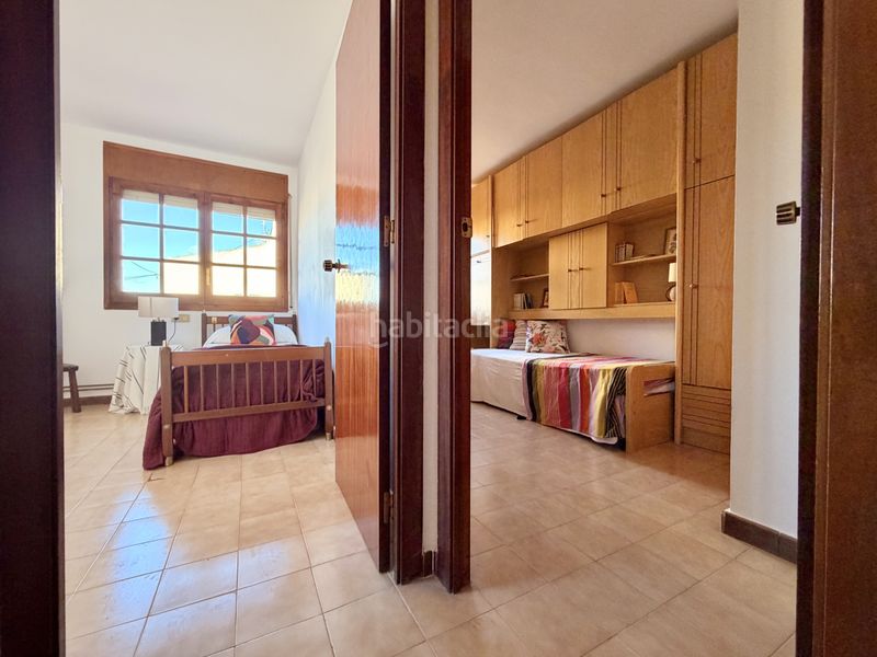 Foto f449b6f5-8013-4155-8319-d9ebb8c2ab7e. Casa adossada a Calafell - cl jaume pallares 1 a Calafell