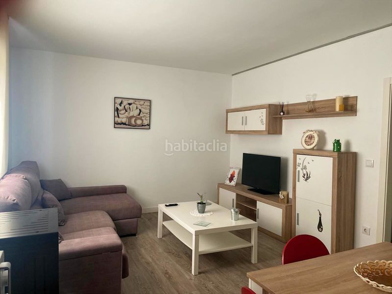 Foto 600c74b6-f8e1-4cfe-ae0c-e5167993c561. Miete appartement mit heizung in Coiro Cangas