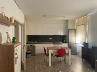 Lloguer Apartament en Coiro. Apartamento turistico en rodeira,cangas