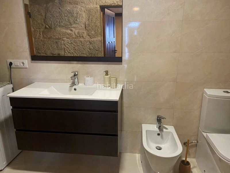 Foto 9bb750a6-c477-4338-b6d4-2aa2fe74a377. Lloguer masia amb calefacció aparcament a Barro