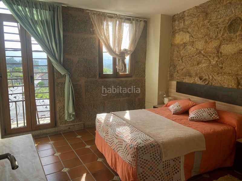 Foto eba54704-d5a1-420b-af58-6ad73ead016b. Lloguer masia amb calefacció aparcament a Barro