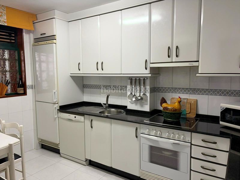 Foto e7ac5fab-f763-4441-a239-651ba29a0651. Rent flat in Cangas pueblo Cangas