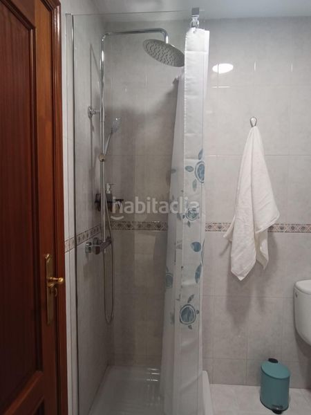 Foto 717e01ab-a466-450c-b92d-585aa06ae5a5. Lloguer casa amb calefacció a Darbo Cangas