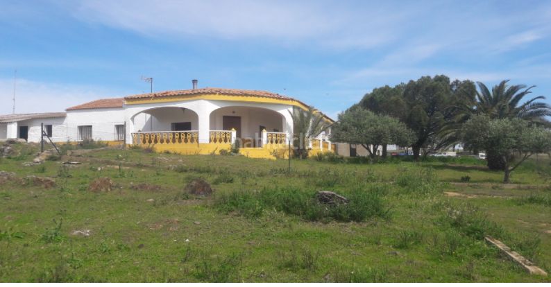 Foto af485883-9acf-4fe1-afe1-f9ca2105ac24. Finca rústica a Talarrubias