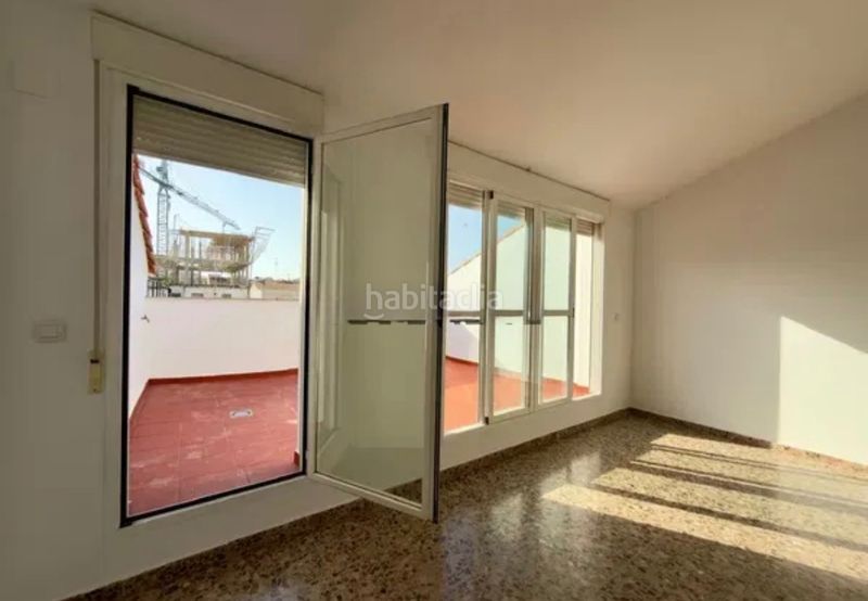 Foto 21b103b9-c430-4ae8-8840-253617f881dd. Casa in Maria Auxiliadora - Barriada de Llera Badajoz
