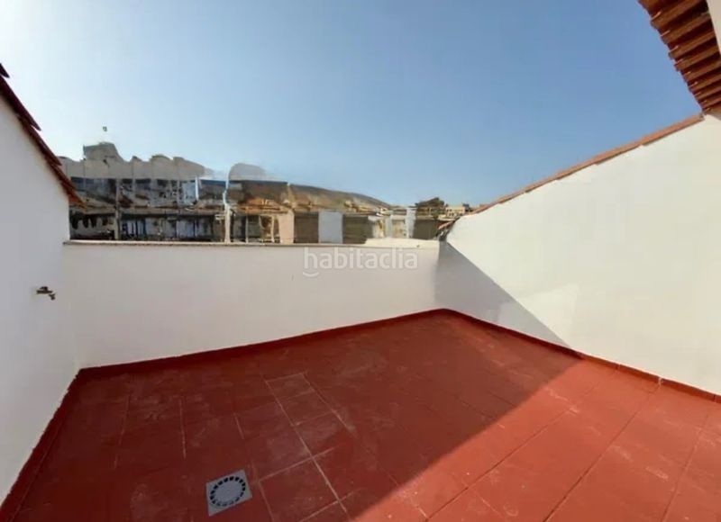 Foto 735c3bc1-6ab2-44ef-8eb0-8d22a9ffbf62. Casa in Maria Auxiliadora - Barriada de Llera Badajoz