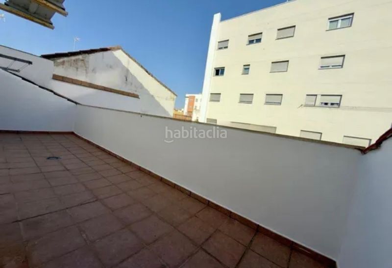 Foto aaad16d8-3667-4cdd-b75d-2f2a92333530. Casa in Maria Auxiliadora - Barriada de Llera Badajoz