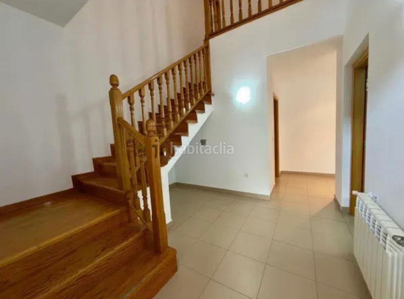 Foto fb5ceeaf-49a0-46ed-8d4b-0aec76dccab0. Casa in Maria Auxiliadora - Barriada de Llera Badajoz