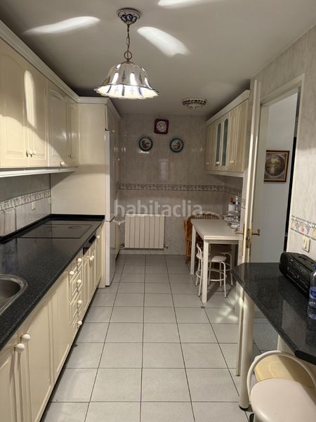 Foto 0c277e38-a481-4344-82b2-60c65294dca0. Casa adossada amb calefacció aparcament a Avenida Elvas Badajoz