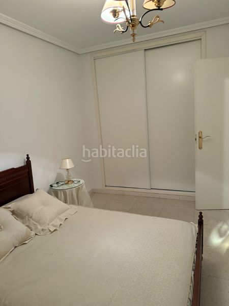 Foto 120901f2-3770-4e69-b42b-1f64fe9d4201. Casa adossada amb calefacció aparcament a Avenida Elvas Badajoz