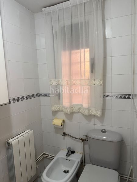 Foto 6c715909-29d1-427b-9508-ab16e9f04bd0. Casa adossada amb calefacció aparcament a Avenida Elvas Badajoz