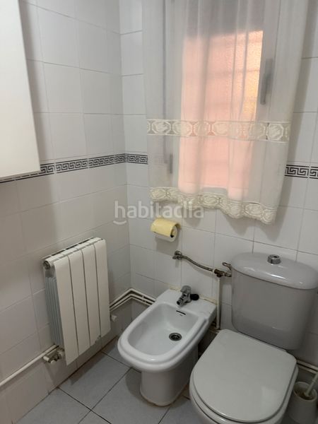 Foto 81d32fbe-0a06-4c22-a24c-bab5efbf2b11. Casa adossada amb calefacció aparcament a Avenida Elvas Badajoz