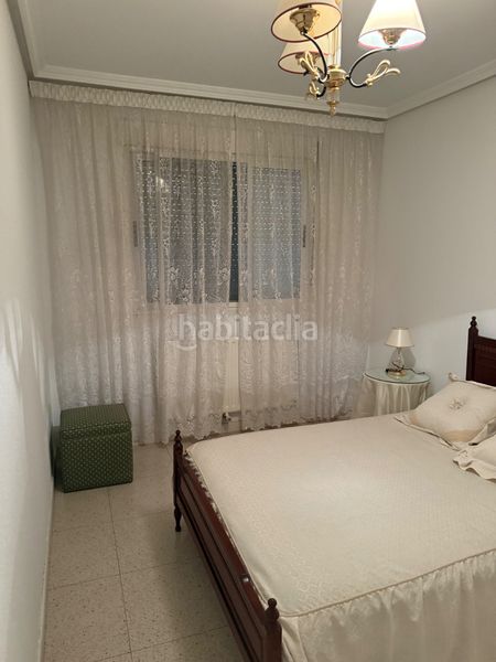 Foto 8566a578-1db5-4da5-8069-8d57b3b41ec0. Casa adossada amb calefacció aparcament a Avenida Elvas Badajoz