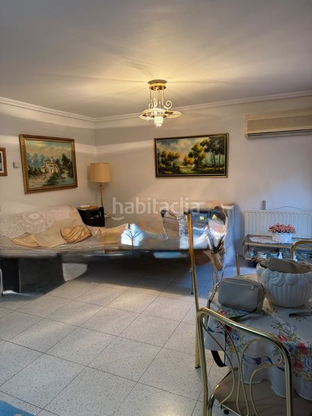 Foto b697d0b6-68dc-41a4-9985-e86dc6d5b29e. Casa adossada amb calefacció aparcament a Avenida Elvas Badajoz